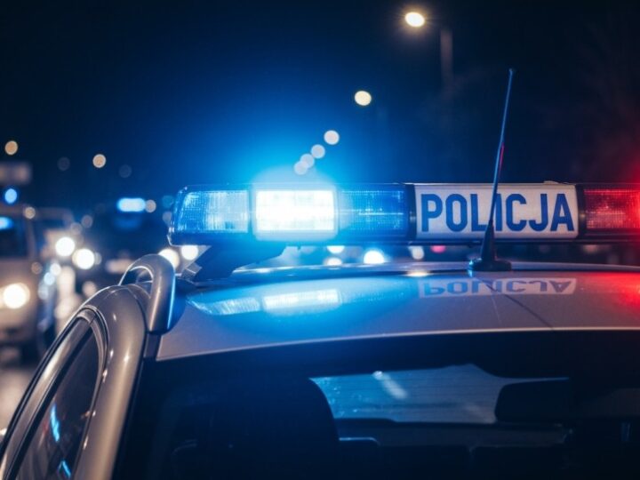 Pijany kierowca w skradzionym Audi A4 z fałszywymi tablicami zatrzymany w Koninie