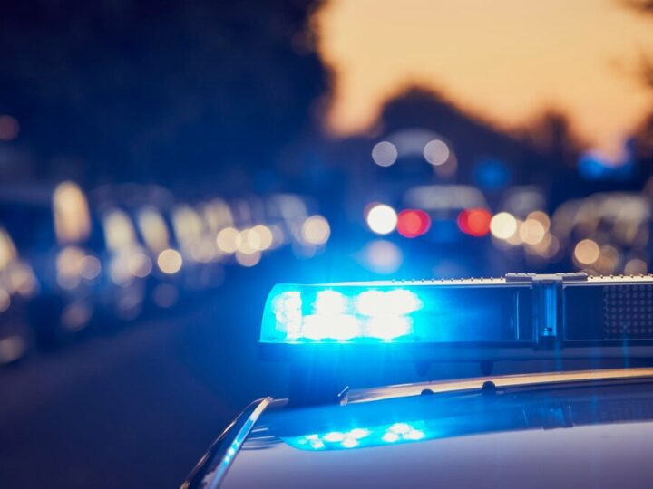 Policyjne motorówki na konińskich jeziorach: Bezpieczeństwo na wodzie w nowym wymiarze!