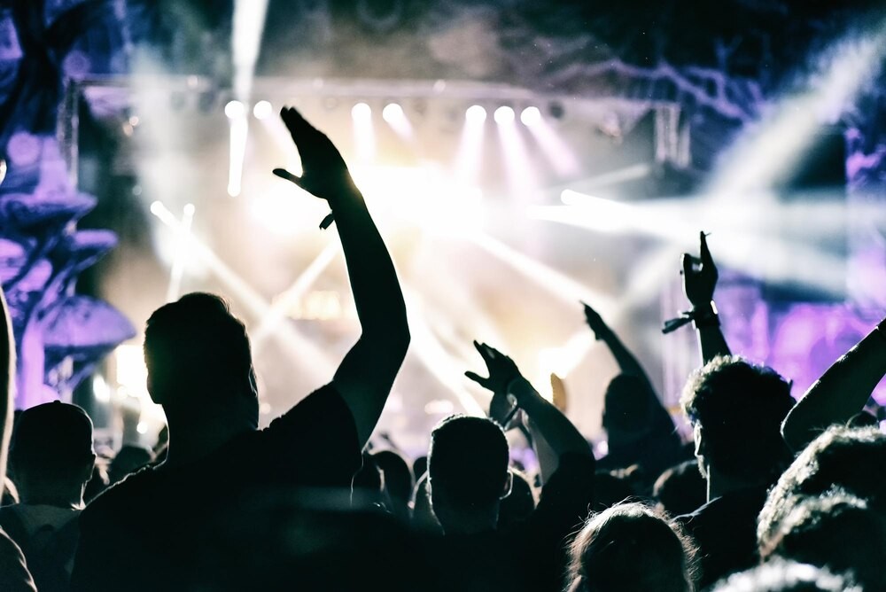 Muzyczne spotkanie z Agnieszką Osiecką w Koninie: wspomnienia i refleksje