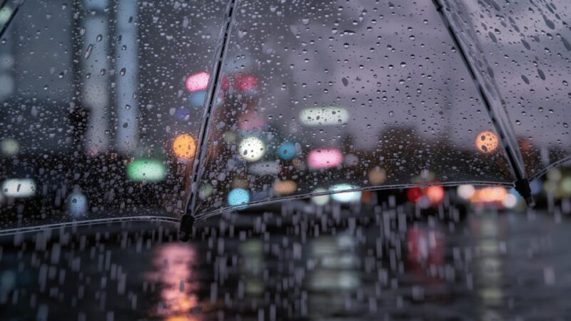 Silny wiatr w powiecie konin: nadchodzi ostrzeżenie!