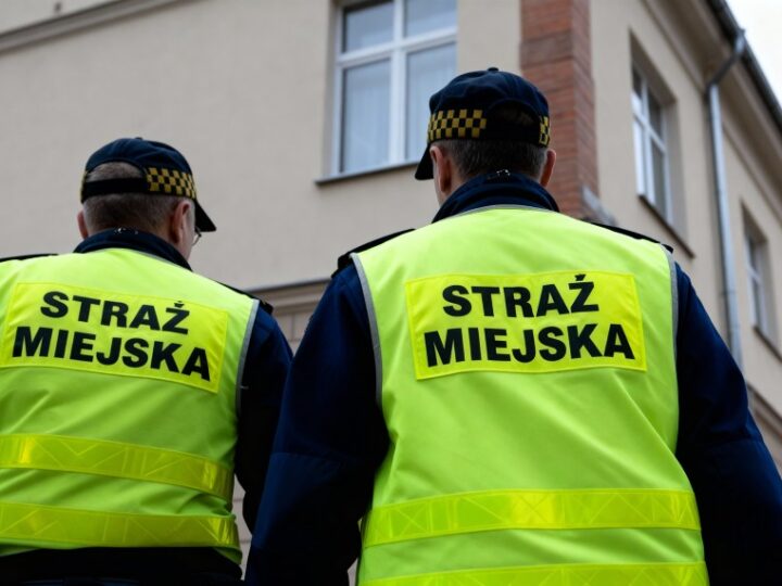Uważaj na oszustów w sieci: znajomi mogą nie być tymi, za których się podają!