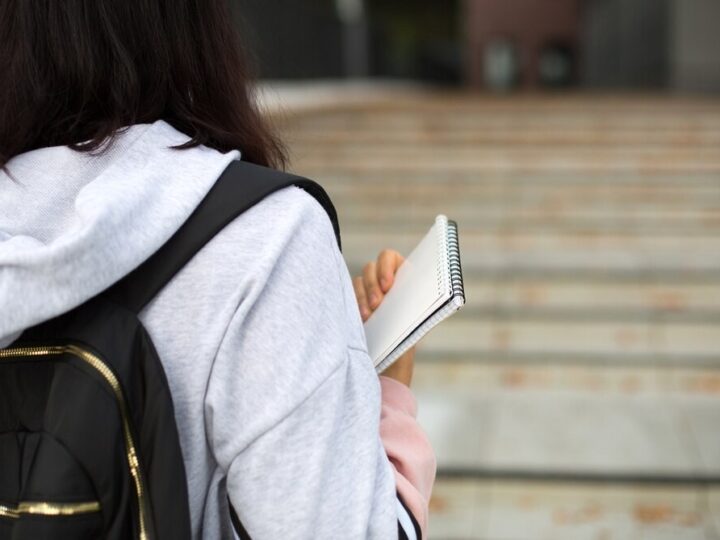 Kleczewscy nauczyciele uhonorowani prestiżowymi nagrodami i medalami