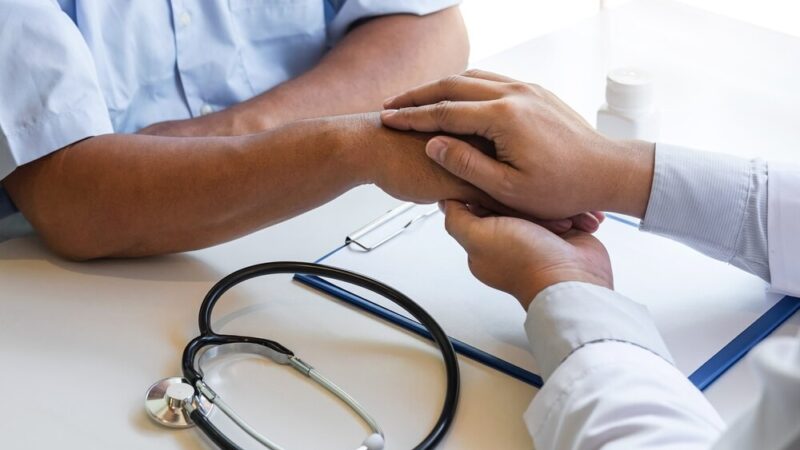 Zdobądź umiejętności ratujące życie – darmowe szkolenie z pierwszej pomocy 22 listopada!