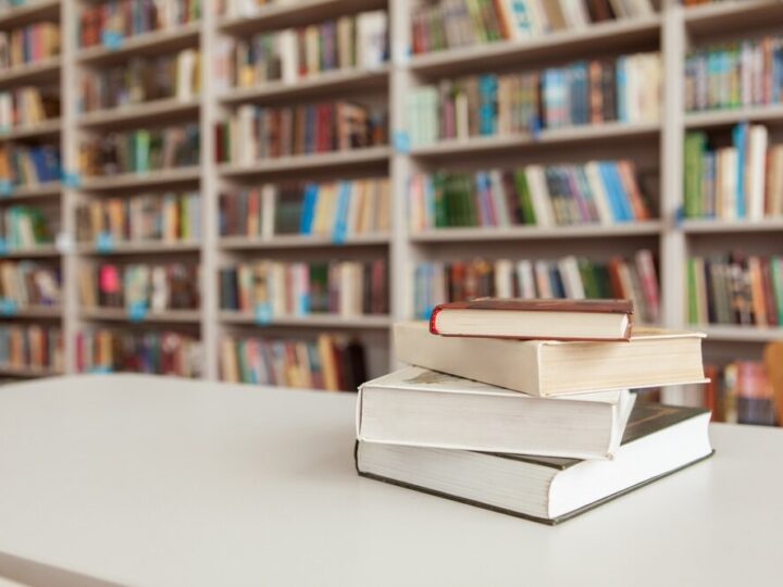 Przyjdź i zmierz się w emocjonujących starciach planszowych!