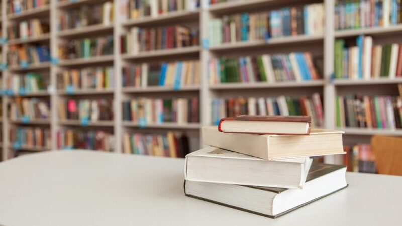 Przyjdź i zmierz się w emocjonujących starciach planszowych!