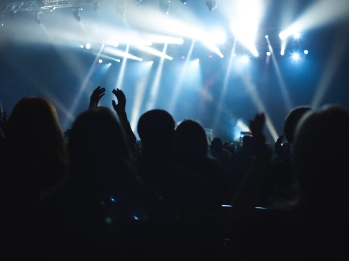 Konin śpiewa z Skaldami: muzyczna podróż przez pokolenia