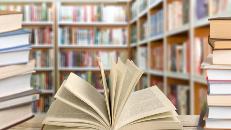 Książkomat: Nowa ulubiona forma wypożyczania w Koninie