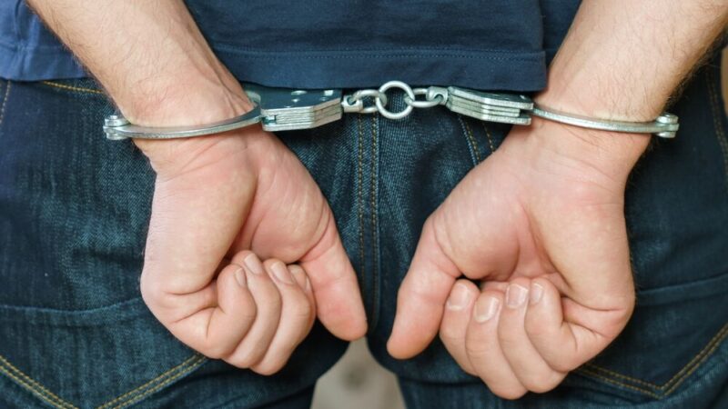 Kleczew: Policja poszukuje złodzieja szczoteczek elektrycznych