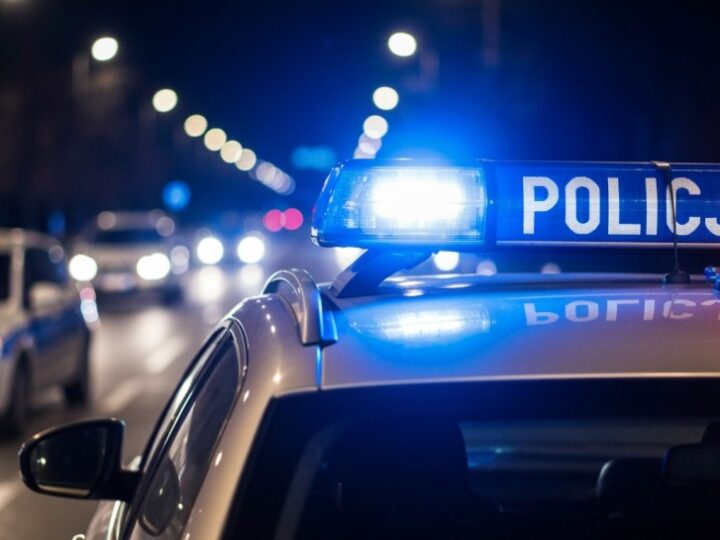 Policjanci z Konina świętują 107. rocznicę niepodległości z awansami i odznaczeniami