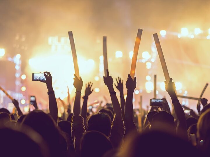 Wieczór sztuki i dźwięku w CKiS: odkryj emocje i inspiracje