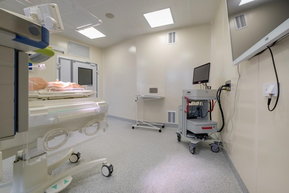 Policjanci w Ślesinie uczą dzieci, jak bezpiecznie spędzać ferie zimowe