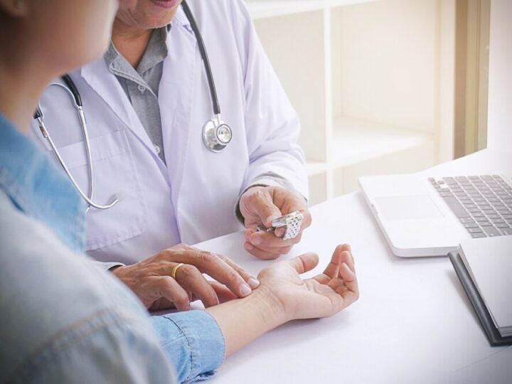 Grypa: błyskawiczny wróg, który zagraża zdrowiu Polaków