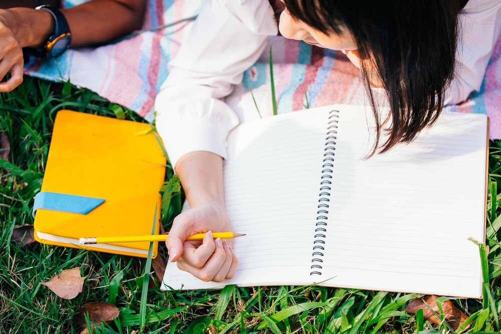 Delegacja z Powiatu Chodzieskiego w ZSGE w Koninie – nowoczesne podejście do edukacji zawodowej