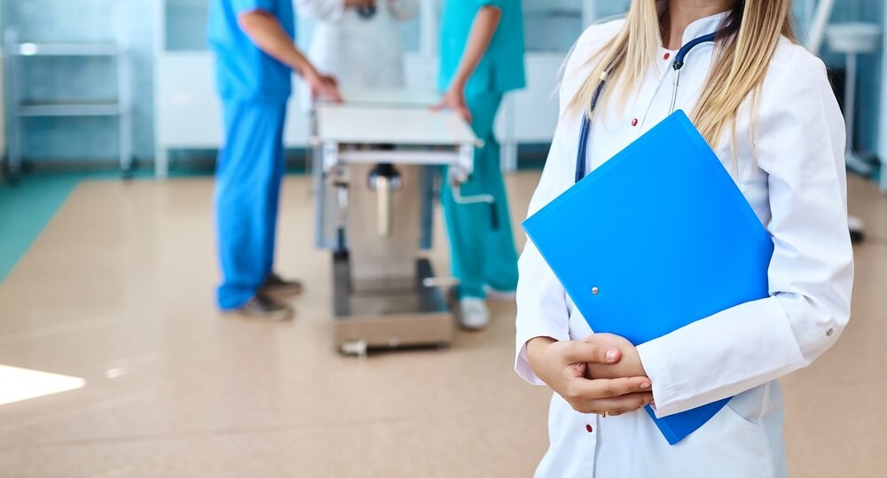 Policjanci edukują przedszkolaki o bezpieczeństwie w Koninie