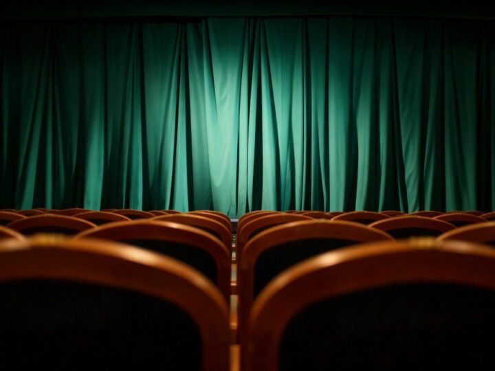 Teatr w Koninie: sztuka ożywia miejskie ulice