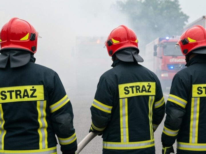 Drony w akcji: nowa technologia pozwala na gaszenie pożarów z powietrza