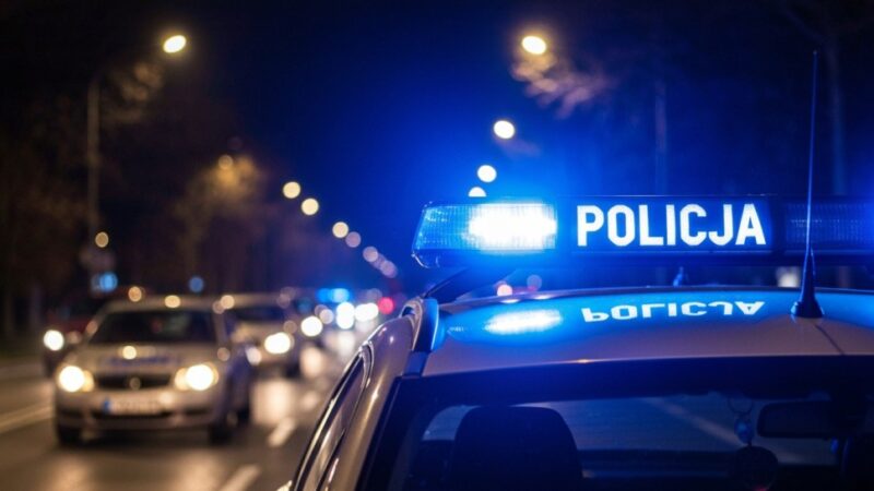 Policja z Konina na IV Branżowych Targach Pracy w ANS