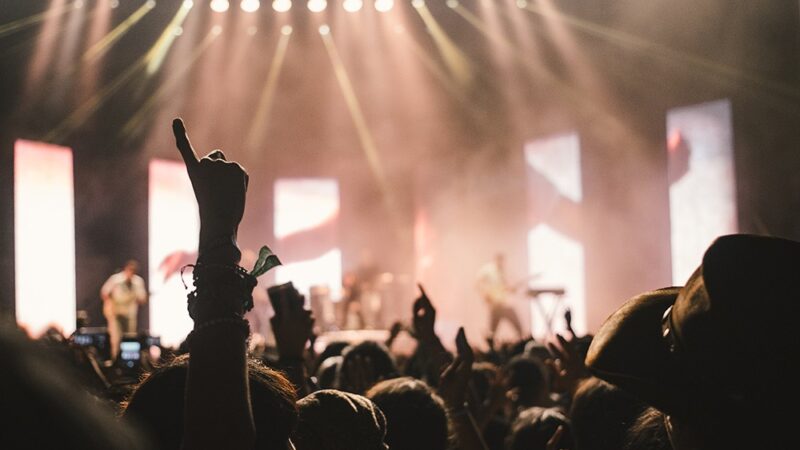 Maleńczuk na żywo – koncert, który rozbudzi Twoje zmysły!