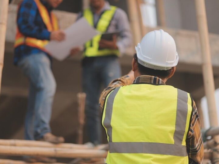 Poznań uruchamia program „Ekologiczna Wieś” z pełnym dofinansowaniem na modernizację budynków po PGR-ach